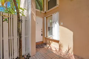 1840 Sweetbay Way, Hollywood, FL 33019 - Photo 5