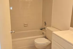 7300 Lake Cir Dr, Margate, FL 33063 - Photo 19