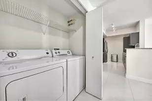550 Okeechobee Blvd, West Palm Beach, FL 33401 - Photo 9