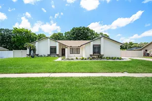18235 104th Terrace S, Boca Raton, FL 33498 - Photo 1