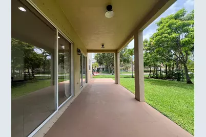 16447 SW 1st Court, Pembroke Pines, FL 33027 - Photo 37