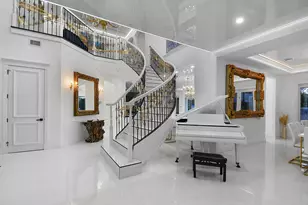 377 Squire Dr, Wellington, FL 33414 - Photo 5