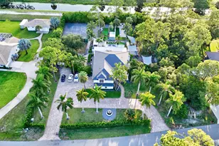 377 Squire Dr, Wellington, FL 33414 - Photo 75