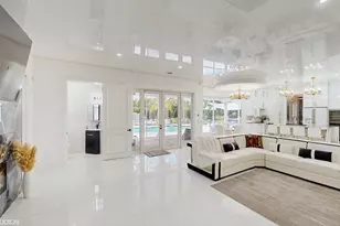 377 Squire Dr, Wellington, FL 33414 - Photo 27