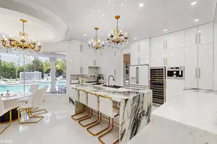 377 Squire Dr, Wellington, FL 33414 - Photo 23