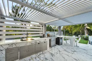 377 Squire Dr, Wellington, FL 33414 - Photo 45