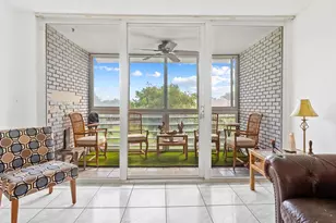 9451 Evergreen Pl, Davie, FL 33324 - Photo 7
