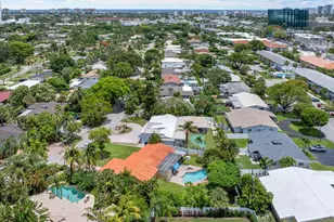 1910 NE 52nd Street NE, Fort Lauderdale, FL 33308 - Photo 9