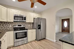 1910 NE 52nd Street NE, Fort Lauderdale, FL 33308 - Photo 37