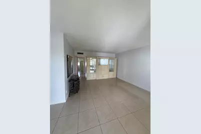 184 Easthampton H, West Palm Beach, FL 33417 - Photo 3