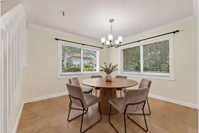 704 SW 89th Avenue, Plantation, FL 33324 - Photo 11