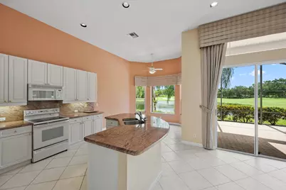 10911 Royal Devon Way, Lake Worth, FL 33449 - Photo 11