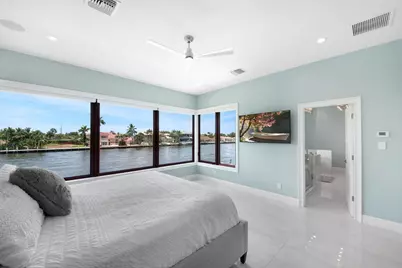 4555 W Tradewinds Avenue, Lauderdale by the Sea, FL 33308 - Photo 25