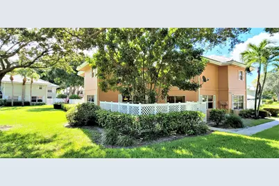 1909 Hartford Court, West Palm Beach, FL 33409 - Photo 3