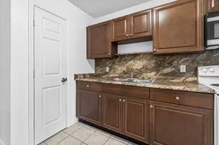 751 Hummingbird Way, North Palm Beach, FL 33408 - Photo 3