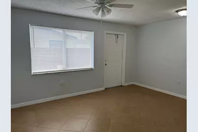 518 NW 10th Avenue, Boynton Beach, FL 33435 - Photo 3