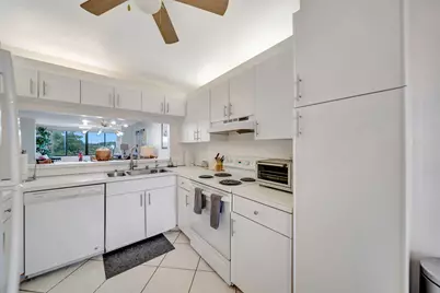 9485 N Belfort Circle #308, Tamarac, FL 33321 - Photo 15