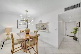 9485 N Belfort Cir, Tamarac, FL 33321 - Photo 19