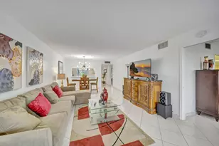 9485 N Belfort Cir, Tamarac, FL 33321 - Photo 31