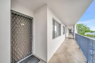 9485 N Belfort Cir, Tamarac, FL 33321 - Photo 5
