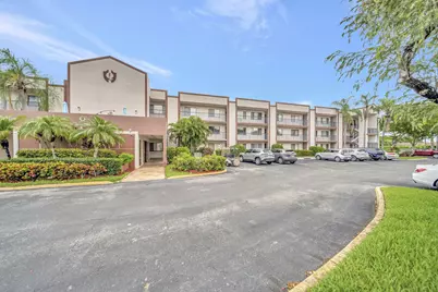 9485 N Belfort Circle #308, Tamarac, FL 33321 - Photo 3