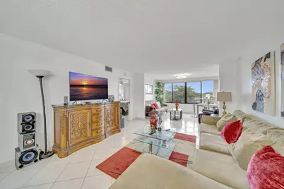 9485 N Belfort Circle #308, Tamarac, FL 33321 - Photo 29