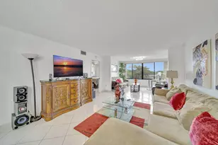 9485 N Belfort Cir, Tamarac, FL 33321 - Photo 29