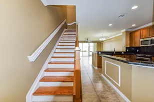9687 Lago Dr, Boynton Beach, FL 33472 - Photo 3