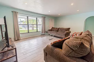 188 NW Broadview St, Port Saint Lucie, FL 34983 - Photo 3