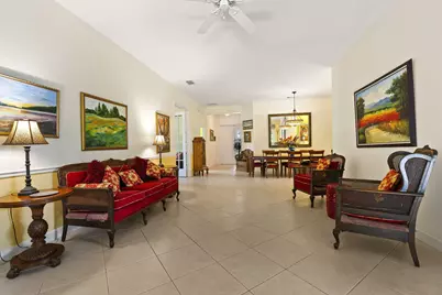 512 NE Canoe Park Circle, Port Saint Lucie, FL 34983 - Photo 9
