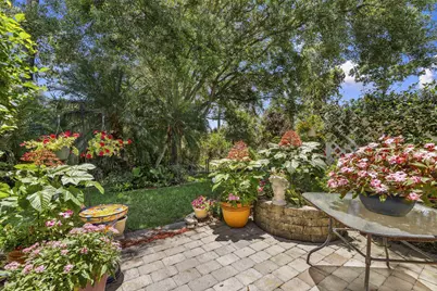 512 NE Canoe Park Circle, Port Saint Lucie, FL 34983 - Photo 29