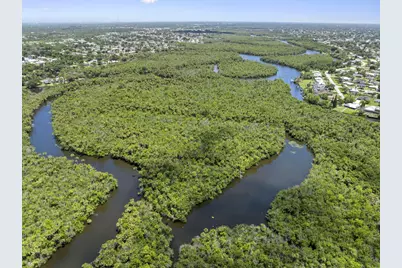512 NE Canoe Park Circle, Port Saint Lucie, FL 34983 - Photo 47