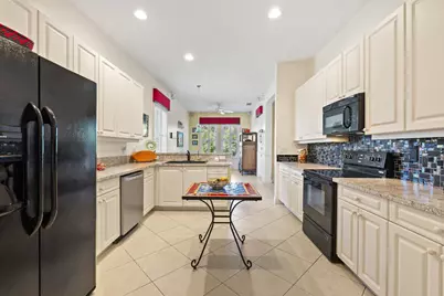 512 NE Canoe Park Circle, Port Saint Lucie, FL 34983 - Photo 11