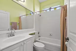512 NE Canoe Park Cir, Port Saint Lucie, FL 34983 - Photo 23