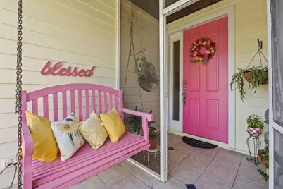 512 NE Canoe Park Circle, Port Saint Lucie, FL 34983 - Photo 3