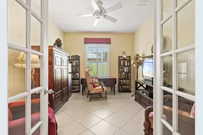 512 NE Canoe Park Circle, Port Saint Lucie, FL 34983 - Photo 21