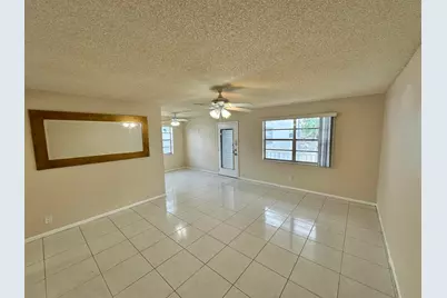 811 Flanders Q, Delray Beach, FL 33484 - Photo 5