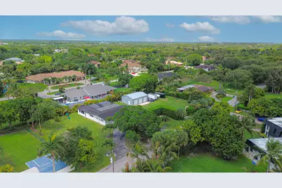 11821 NW 6th Court, Plantation, FL 33325 - Photo 57