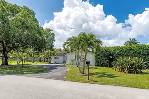 11821 NW 6th Ct, Plantation, FL 33325 - Photo 5