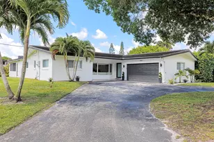 11821 NW 6th Ct, Plantation, FL 33325 - Photo 1