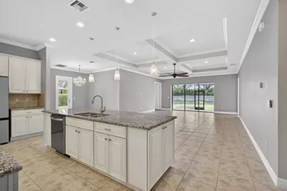 4023 Siena Circle, Wellington, FL 33414 - Photo 21