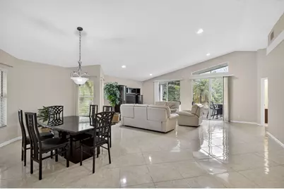 2860 Waters Edge Circle, Greenacres, FL 33413 - Photo 5