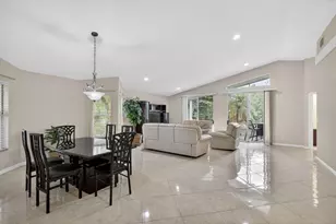 2860 Waters Edge Cir, Greenacres, FL 33413 - Photo 5