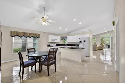 2860 Waters Edge Circle, Greenacres, FL 33413 - Photo 15