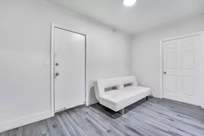 1554 SW 5th Street #3, Miami, FL 33135 - Photo 5