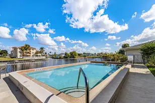 3831 SE 11th Pl, Cape Coral, FL 33904 - Photo 23