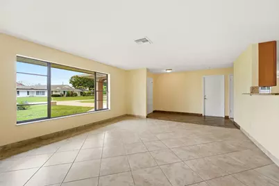 2402 SE Perugia Street, Port Saint Lucie, FL 34952 - Photo 7