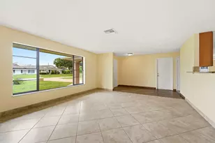 2402 SE Perugia St, Port Saint Lucie, FL 34952 - Photo 7