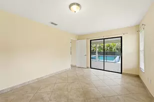 2402 SE Perugia St, Port Saint Lucie, FL 34952 - Photo 13
