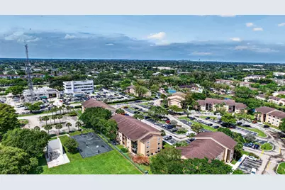 300 W Palm Cir Circle W #305, Pembroke Pines, FL 33025 - Photo 33